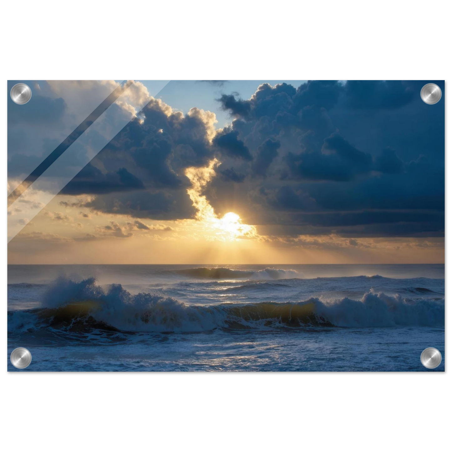 Wandbild dramatischer sonnenuntergang ueber stuermischer see lebendige wolken goldstrahlen fuer ihre wand
