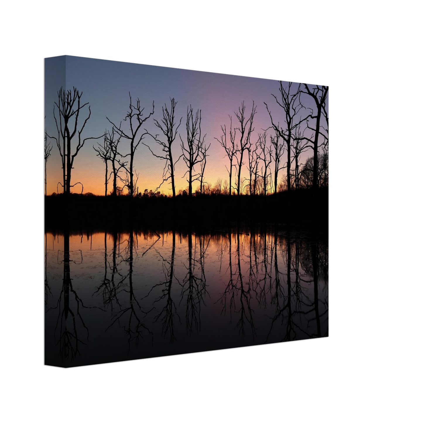Wandbild sonnenuntergang ueber spiegelndem see magische naturlandschaft mit silhouetten