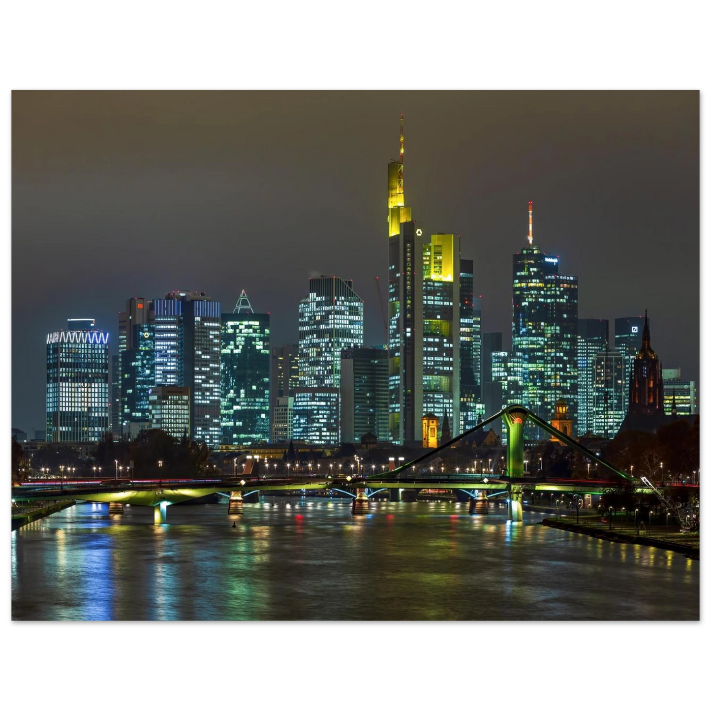 Wandbild frankfurt skyline bei nacht lebendige stadtlandschaft fuer ihr zuhause in vielen groessen