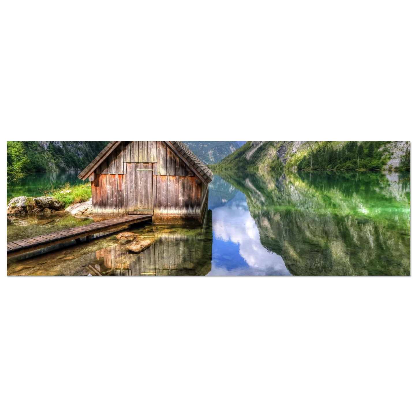 Wandbild bergschutzhuette am see ein idyllisches refugium fuer ihre wanddekoration