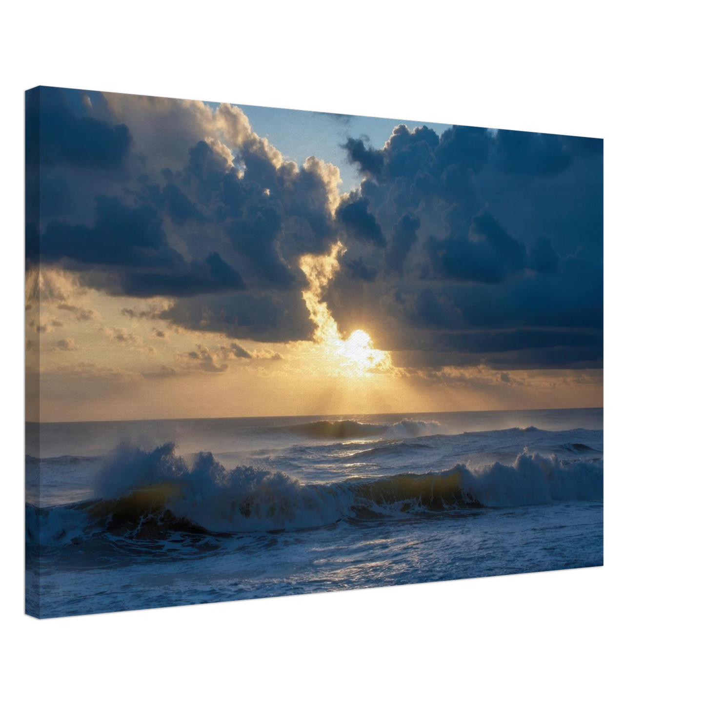 Wandbild dramatischer sonnenuntergang ueber stuermischer see lebendige wolken goldstrahlen fuer ihre wand