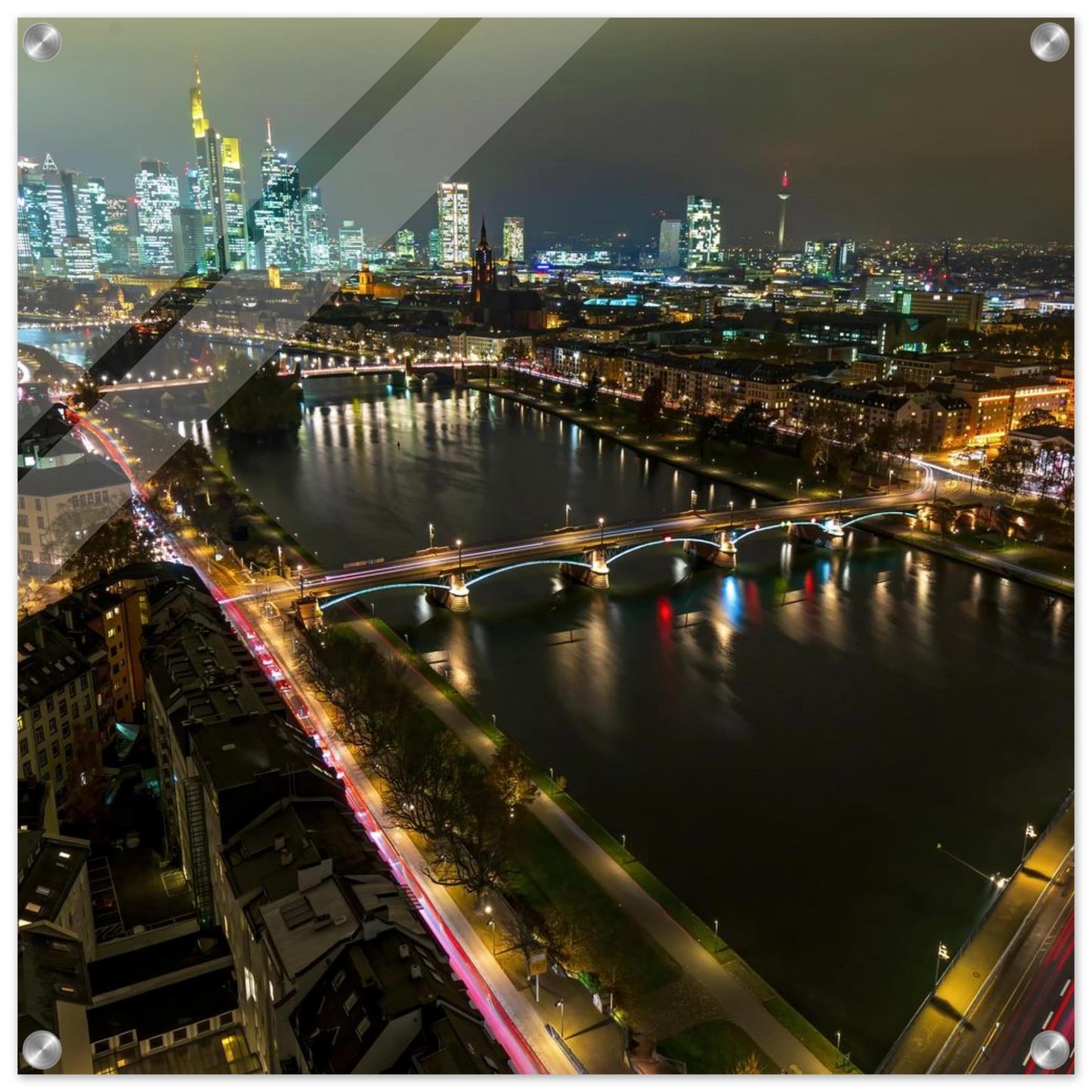Wandbild frankfurt bei nacht pulsierende stadtansicht mit lichtspuren