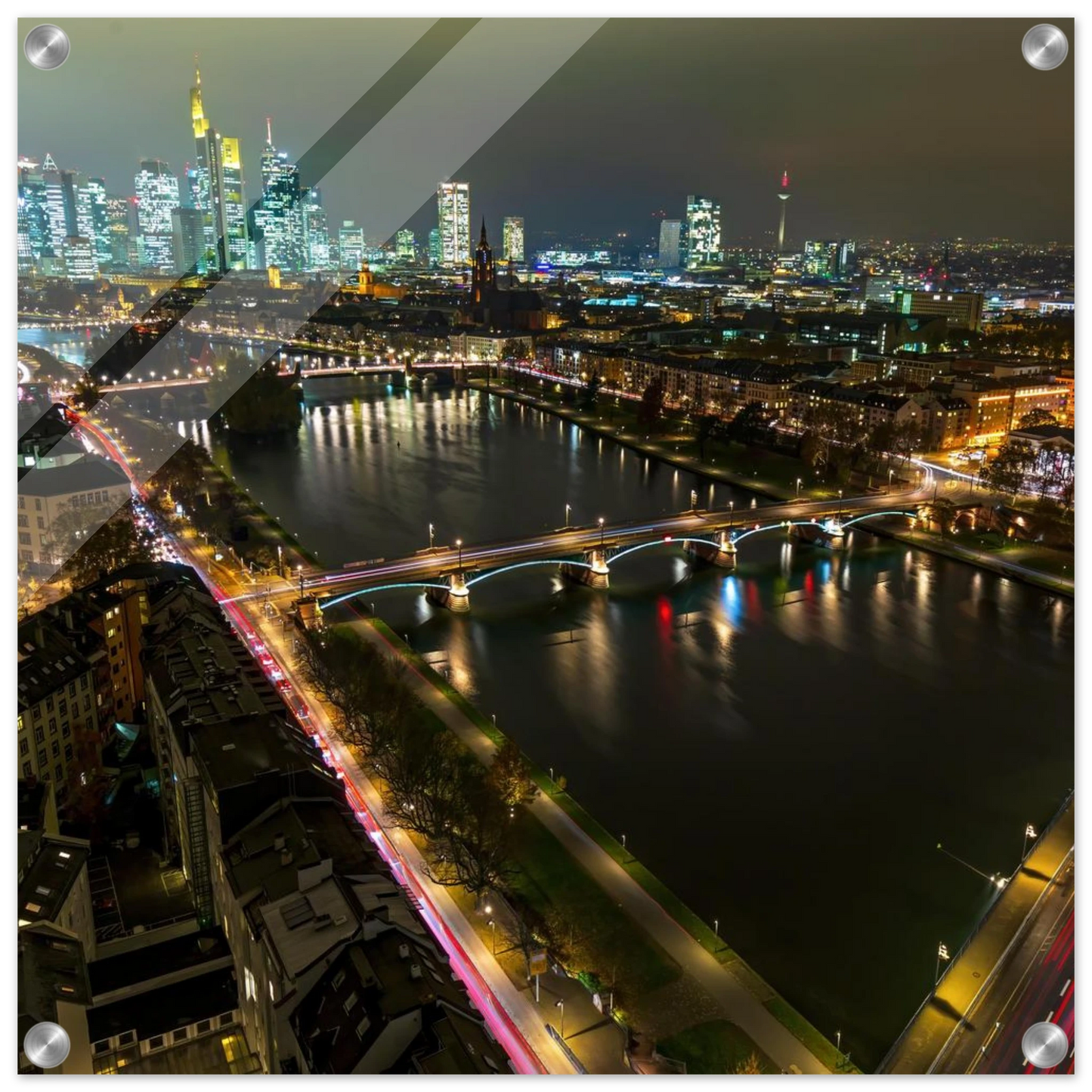 Wandbild frankfurt bei nacht pulsierende stadtansicht mit lichtspuren