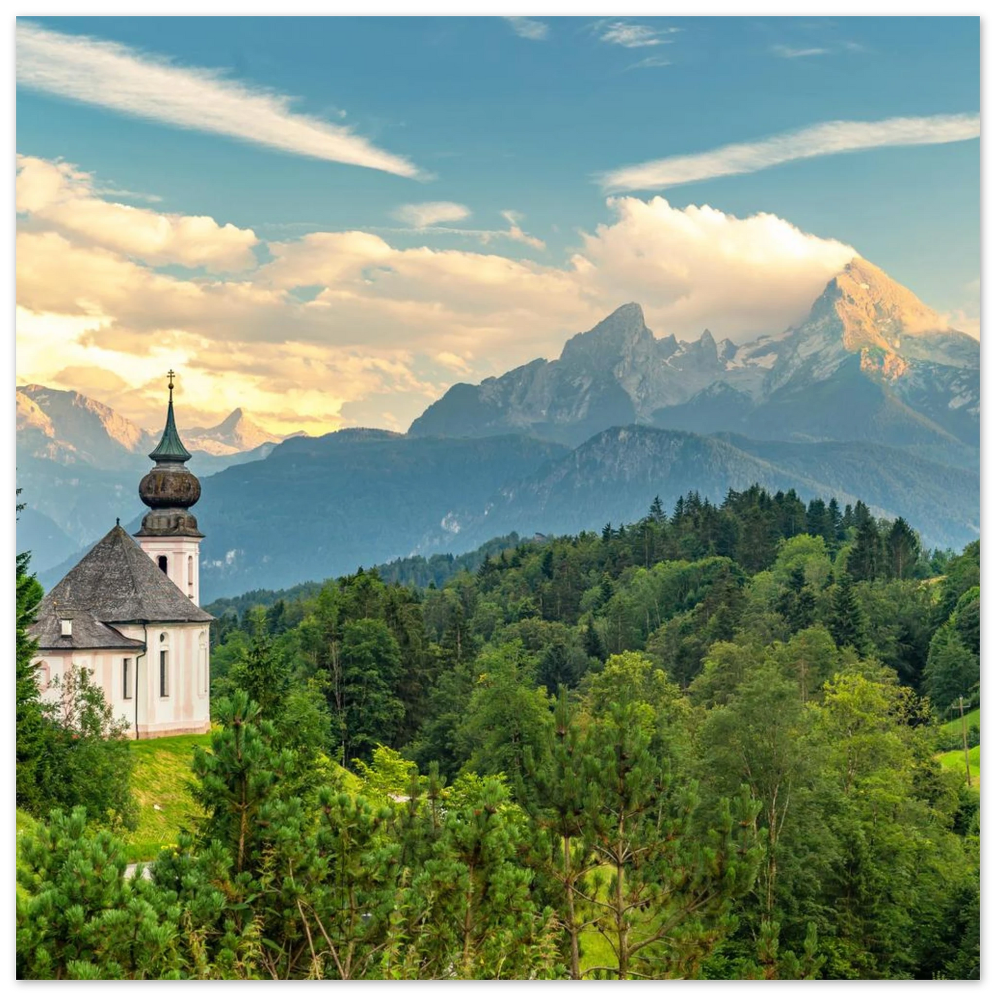 Wandbild malerische alpenkirche vor majestaetischer bergkulisse ein atemberaubendes stueck naturkunst