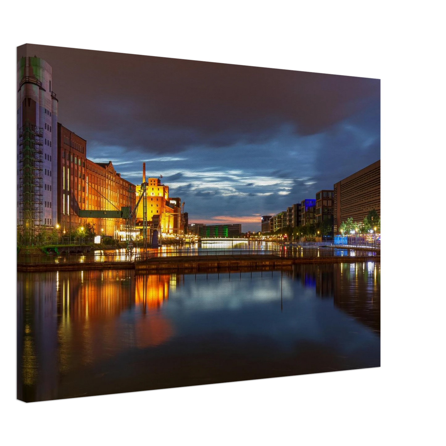 Wandbild industrieller charme bei sonnenuntergang lebendige stadtlandschaft im grossformat