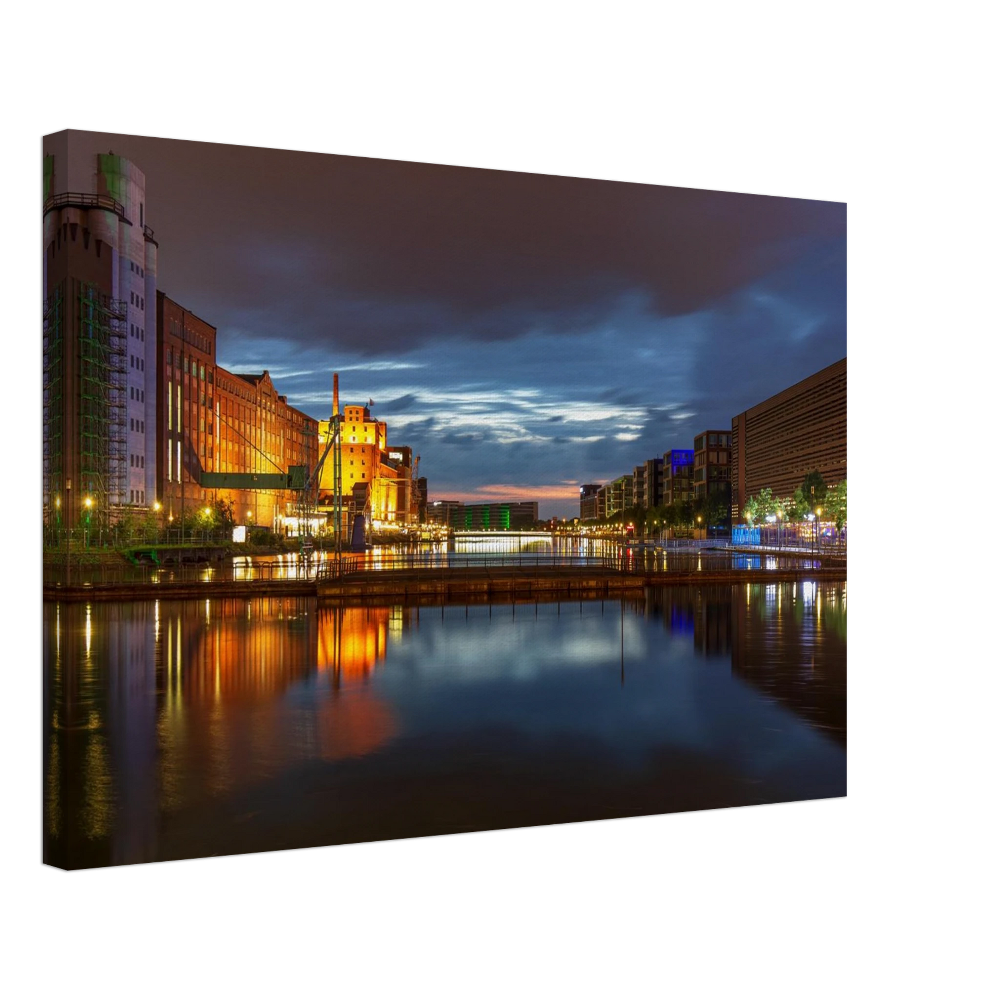 Wandbild industrieller charme bei sonnenuntergang lebendige stadtlandschaft im grossformat