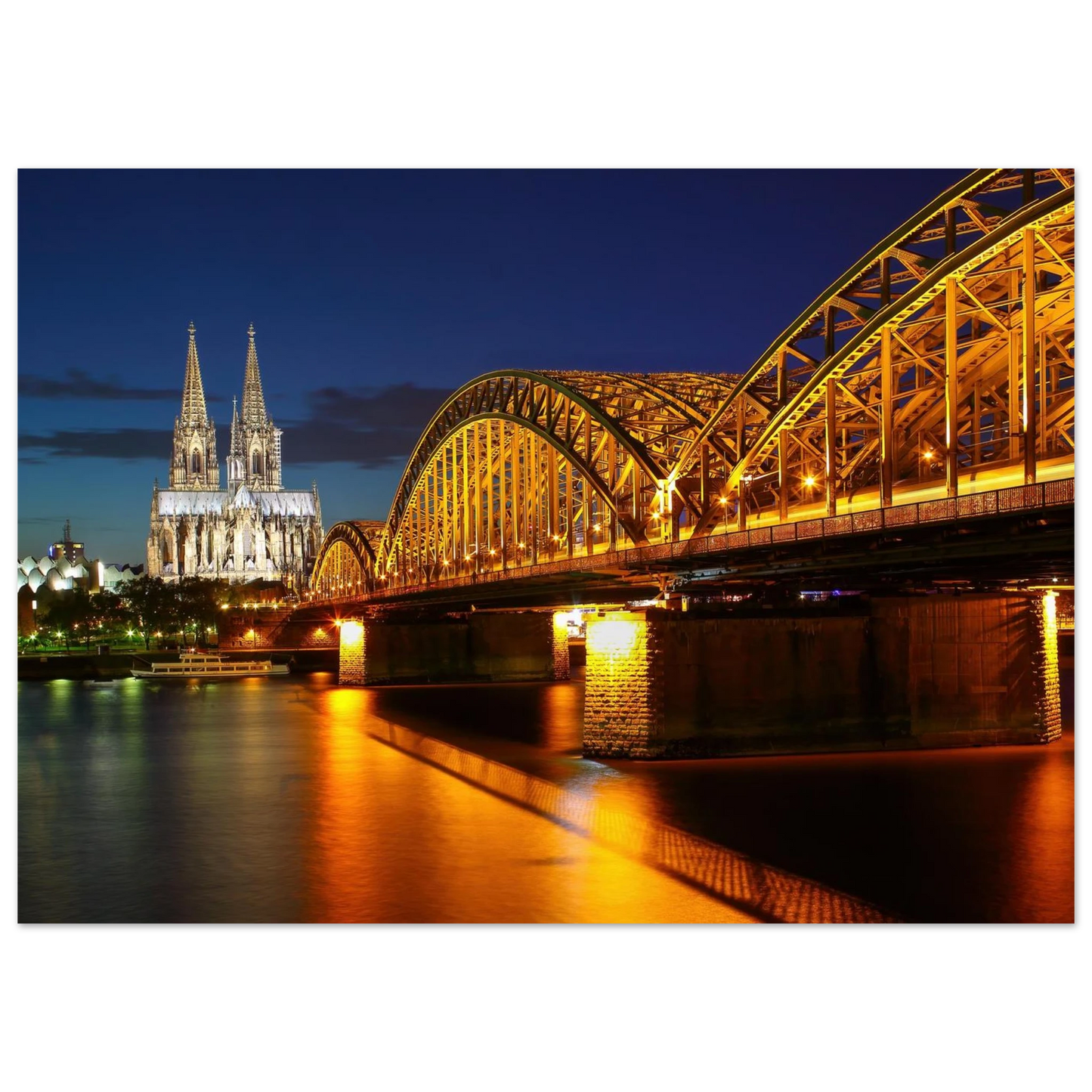 Wandbild koelner dom hohenzollernbruecke bei nacht majestaetisches stadtnachtlicht in verschiedenen groessen