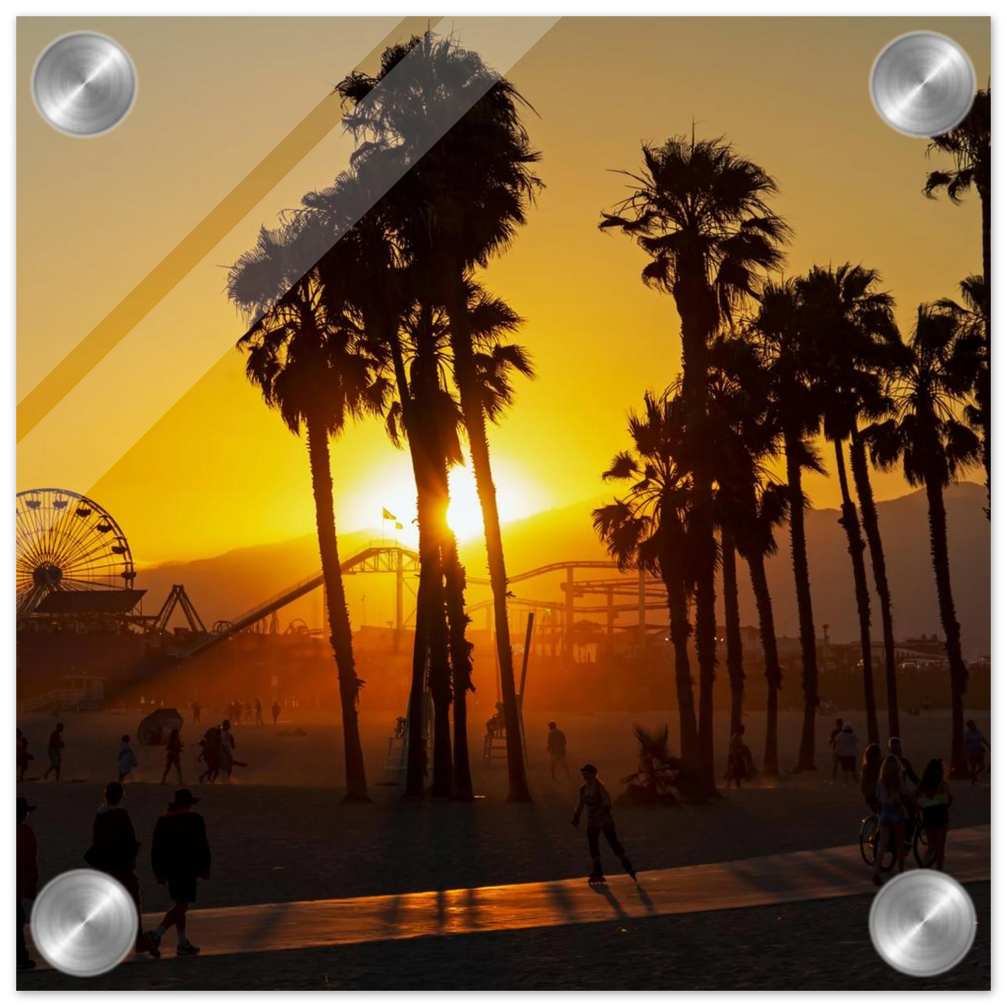 Wandbild sonnenuntergang am santa monica pier kalifornische palmen und riesenrad bei goldenem licht