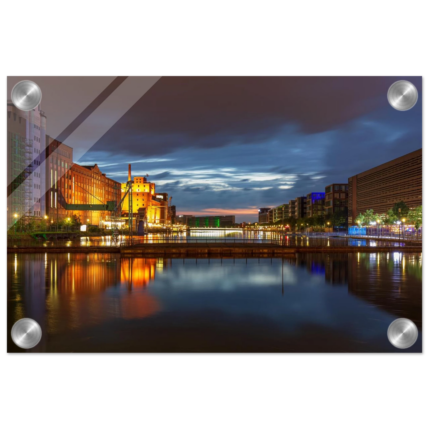 Wandbild industrieller charme bei sonnenuntergang lebendige stadtlandschaft im grossformat