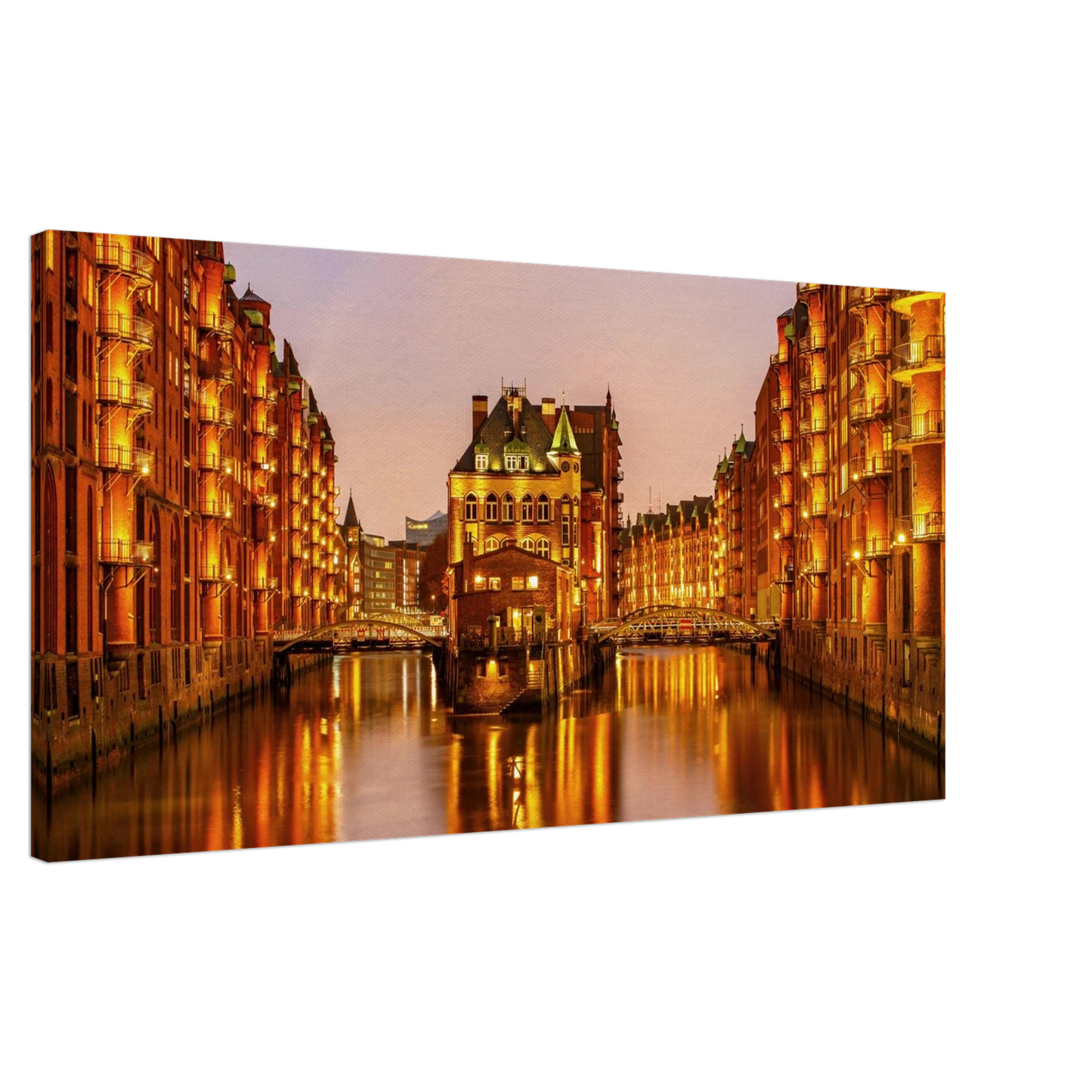 Wandbild speicherstadt hamburg bei daemmerung atmosphaerisches stadtbild als kunstdruck in ihrer wunschgroesse