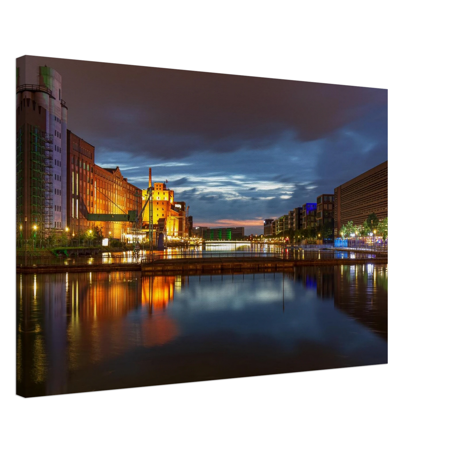 Wandbild industrieller charme bei sonnenuntergang lebendige stadtlandschaft im grossformat