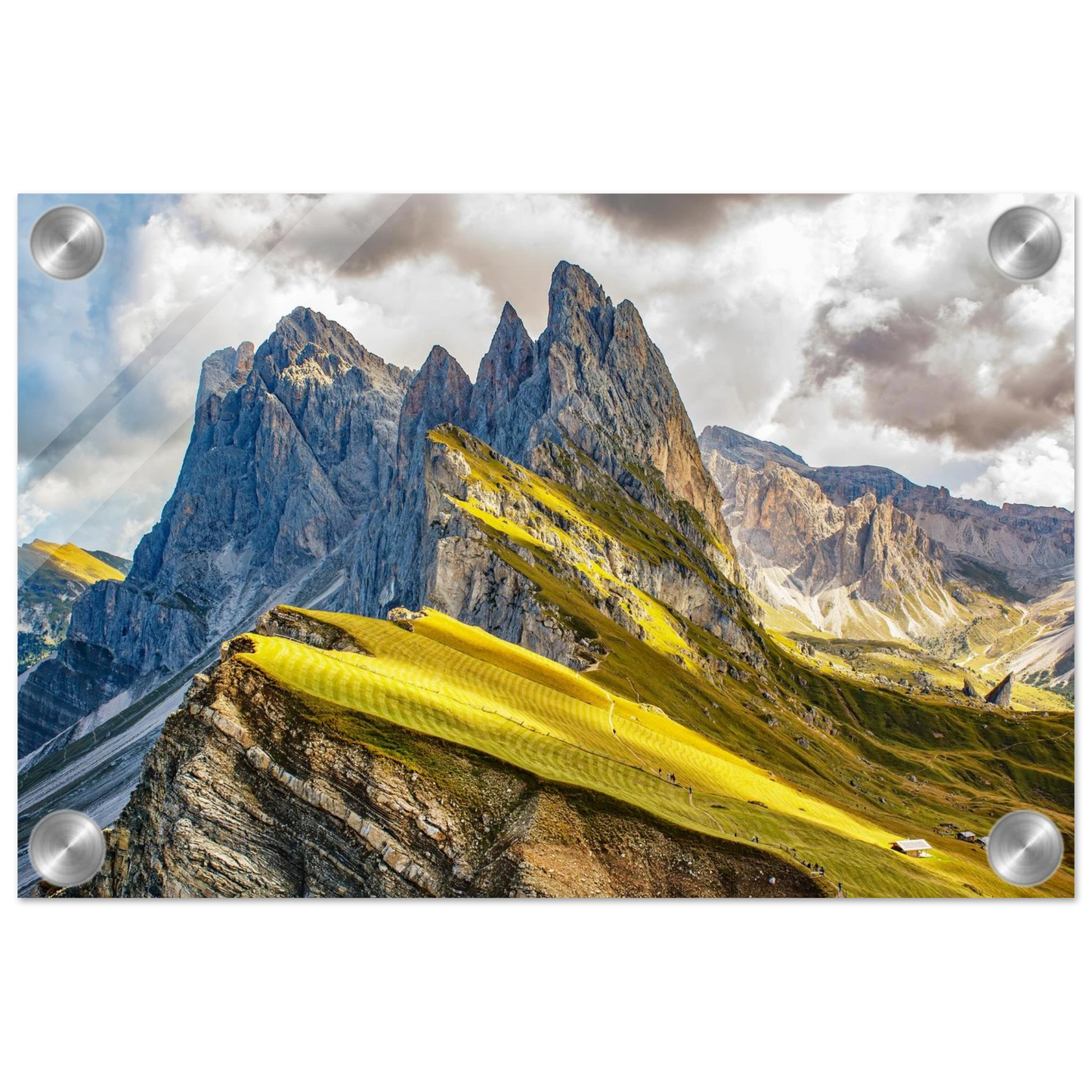 Wandbild seceda alpenglanz atemberaubende dolomiten landschaft mit leuchtenden grashaengen