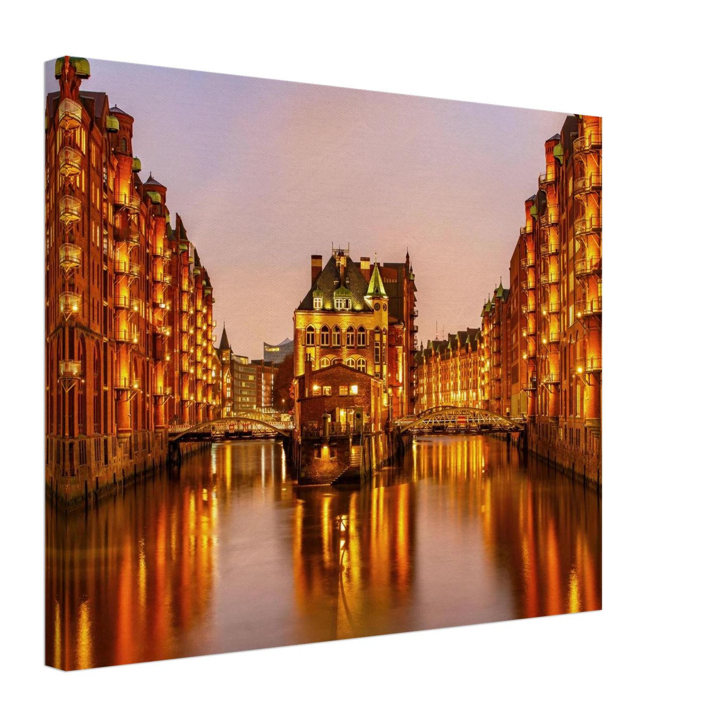 Wandbild speicherstadt hamburg bei daemmerung atmosphaerisches stadtbild als kunstdruck in ihrer wunschgroesse