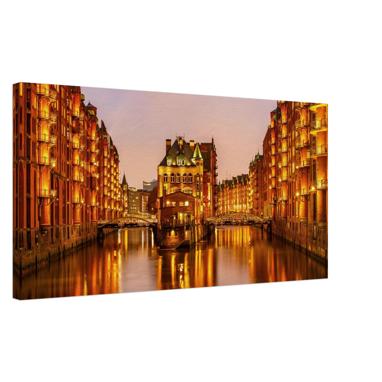 Wandbild speicherstadt hamburg bei daemmerung atmosphaerisches stadtbild als kunstdruck in ihrer wunschgroesse