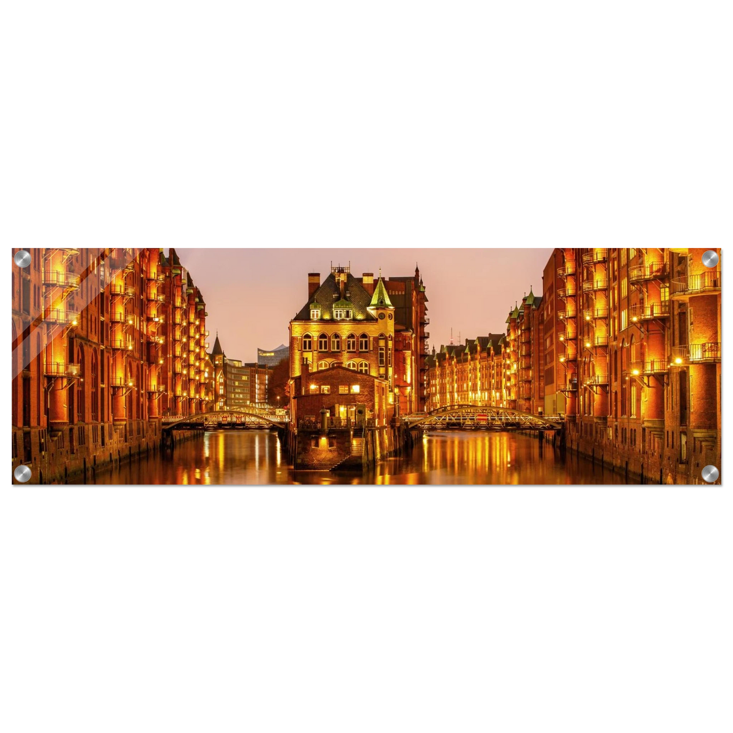 Wandbild speicherstadt hamburg bei daemmerung atmosphaerisches stadtbild als kunstdruck in ihrer wunschgroesse