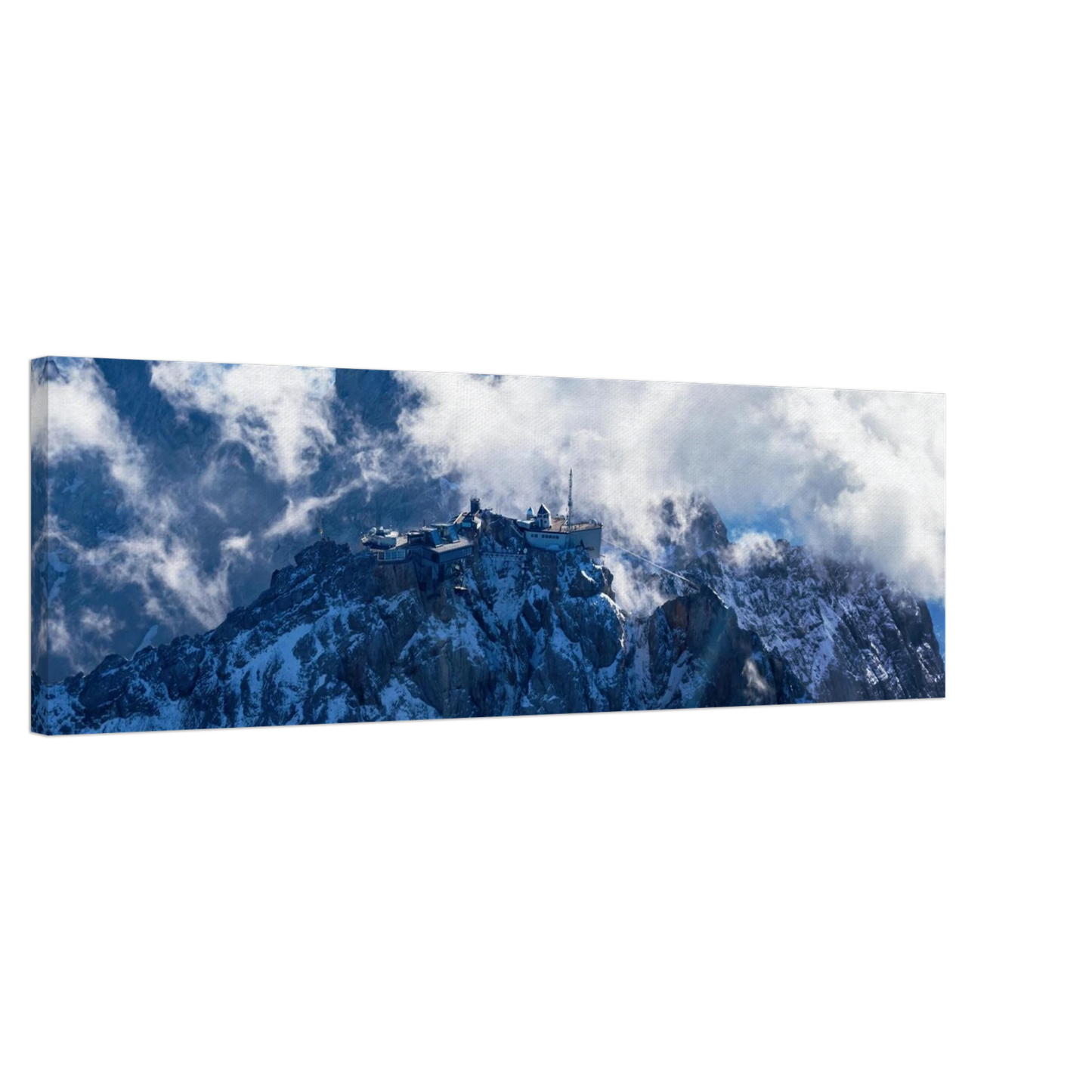 Wandbild alpine majesty gipfelstation im wolkenmeer mit blauen bergsilhouetten