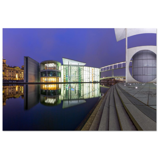 Wandbild berlin impression bei nacht leuchtende architektur als kunstdruck