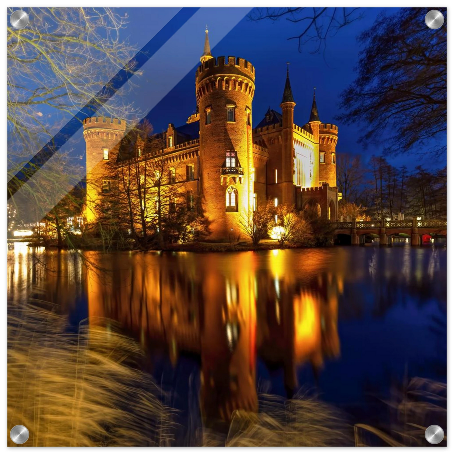 Wandbild schimmerndes schloss bei nacht eine maerchenhafte kulisse in verschiedenen groessen