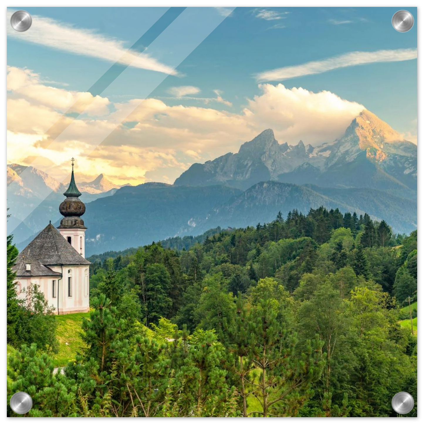 Wandbild malerische alpenkirche vor majestaetischer bergkulisse ein atemberaubendes stueck naturkunst